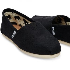 Women's TOMS Classic Black Solid Canvas Slip-on 6